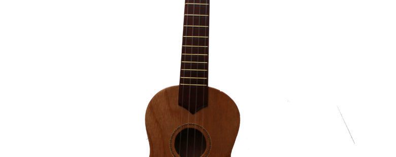 UKELELE DE IMPORTACIÓN