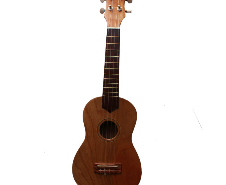 UKELELE DE IMPORTACIÓN